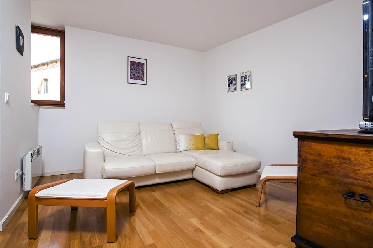 Apartment Campanile Rovinj Luaran gambar